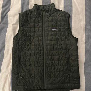 LIKE NEW Patagonia Nano Puff Vest